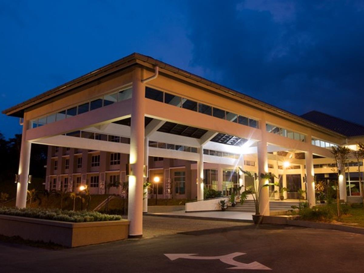Cherengin Hill Convention & Spa Resort Janda Baik Exterior photo