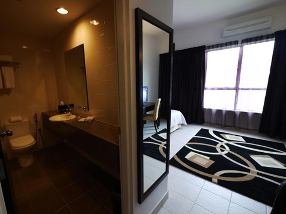 Cherengin Hill Convention & Spa Resort Janda Baik Exterior photo